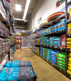 Pet Depot pet food aisle