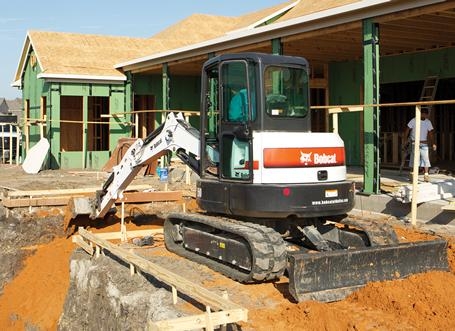Bobcat E50 Enclosed Excavator w/ Thumb