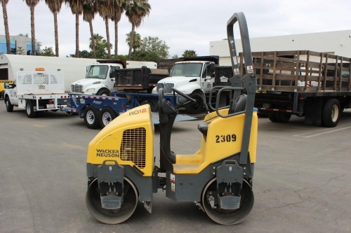 1 Ton Vibratory RollerĀ